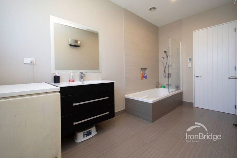 Photo of property in 34 King Street, Coalgate, 7673