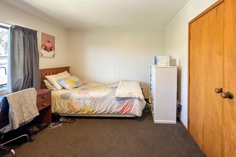 Photo of property in 1/1 Nigel Road, Browns Bay, Auckland, 0630