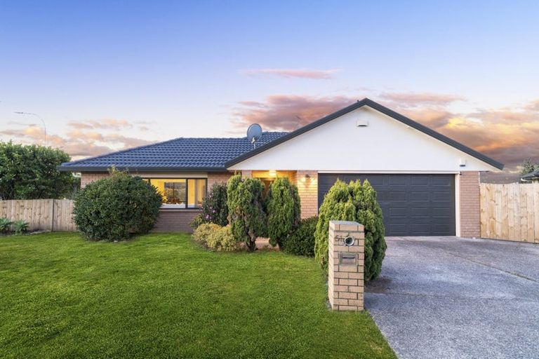 Photo of property in 51 Semillon Avenue, Henderson, Auckland, 0612