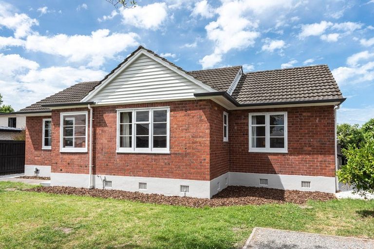 Photo of property in 6 Tika Street, Riccarton, Christchurch, 8041