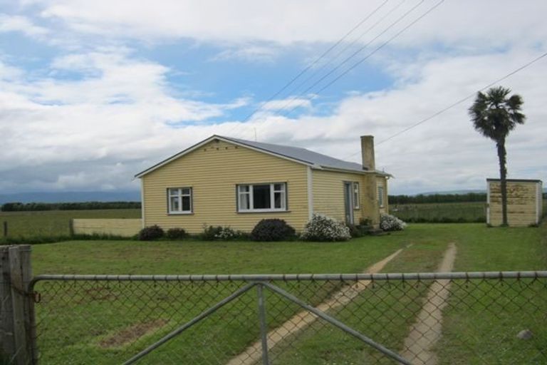 Photo of property in 104 Durie Road, Aorangi, Feilding, 4775