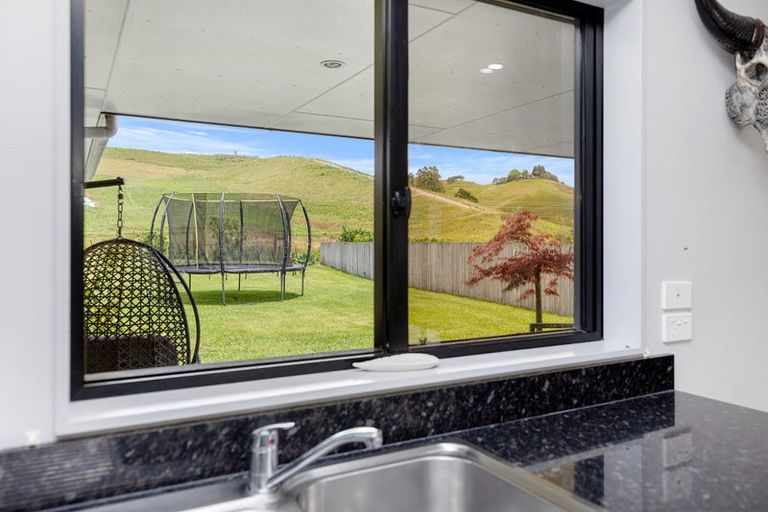 Photo of property in 182 Ballintoy Park Drive, Welcome Bay, Tauranga, 3175