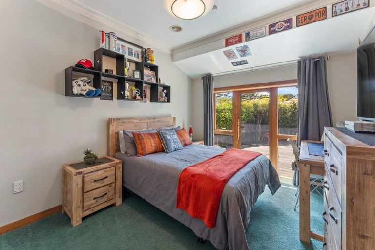 Photo of property in 1/33 Puriri Street, Woburn, Lower Hutt, 5010