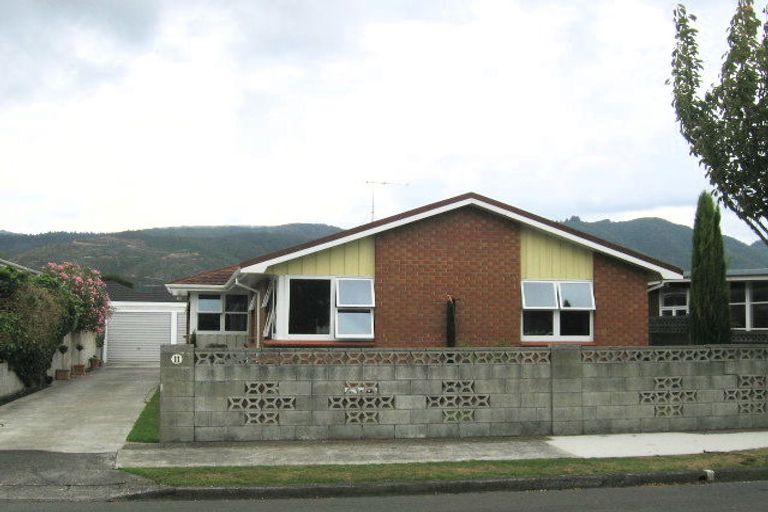 Photo of property in 11 Joseph Grove, Elderslea, Upper Hutt, 5018