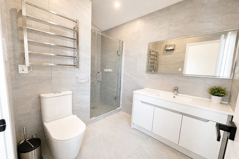 Photo of property in 32 Puwha Street, Massey, Auckland, 0614