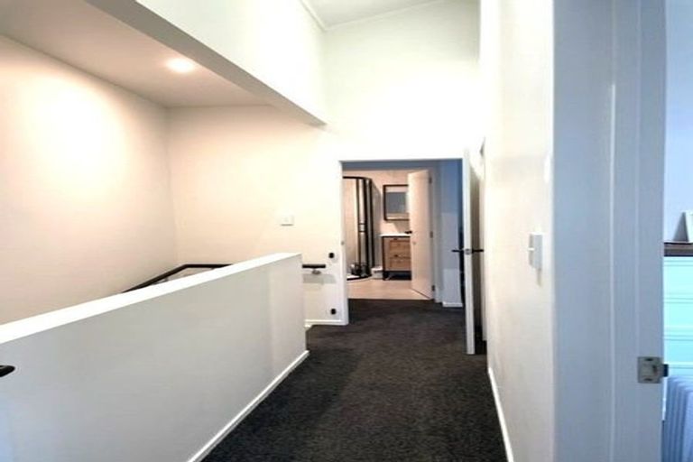 Photo of property in 11 Pasla Close, Papakura, 2110