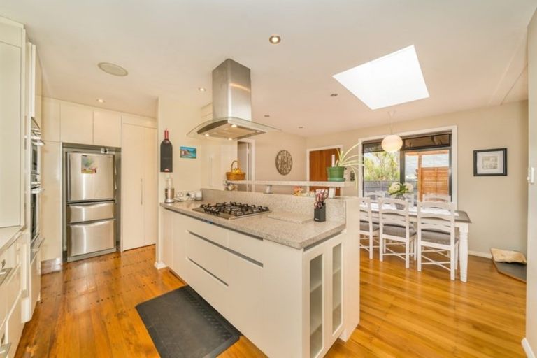 Photo of property in 31 Kashmir Avenue, Clouston Park, Upper Hutt, 5018