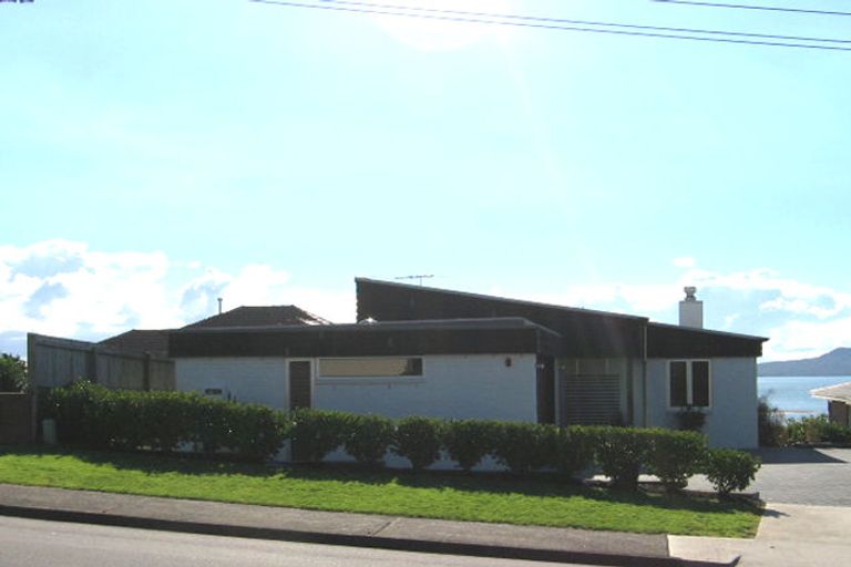 Photo of property in 33a Takutai Avenue, Half Moon Bay, Auckland, 2012