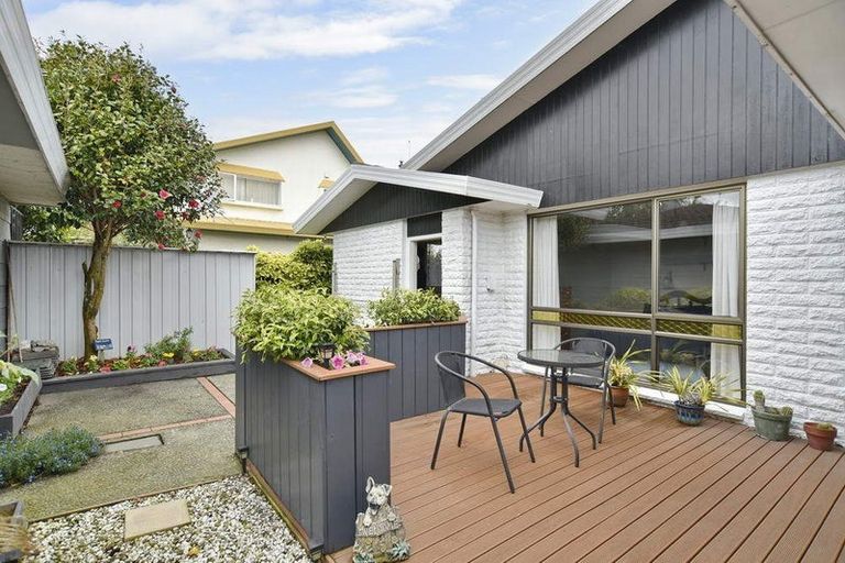 Photo of property in 2a Kinley Street, Rangiora, 7400