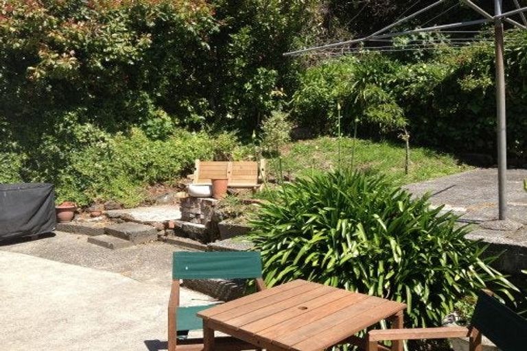 Photo of property in 40 Todman Street, Brooklyn, Wellington, 6021