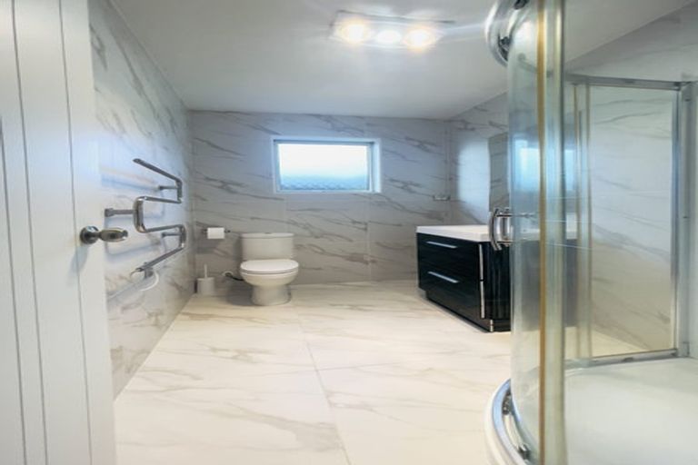 Photo of property in 74 Redcastle Drive, East Tamaki, Auckland, 2013