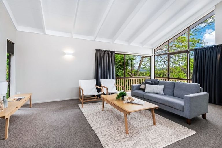 Photo of property in 13 Barclay Place, Te Kamo, Whangarei, 0112