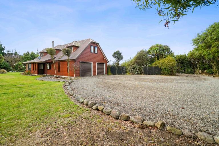 Photo of property in 703 Selwyn Lake Road, Leeston, 7683