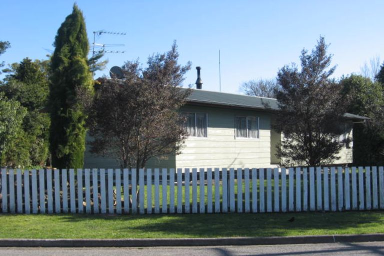 Photo of property in 114 East Street, Greytown, 5712