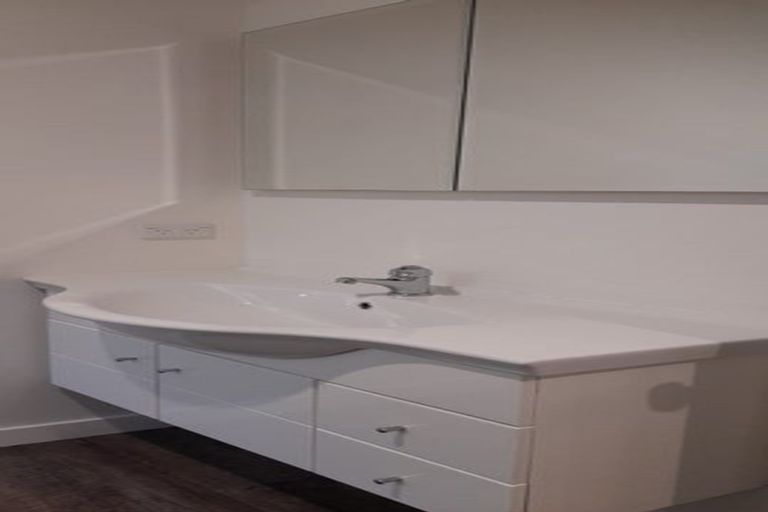 Photo of property in 18b Colligan Street, Upper Riccarton, Christchurch, 8041