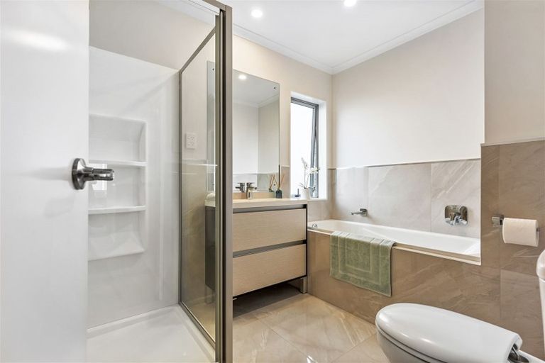 Photo of property in 22 Samuel Cassidy Avenue, Swanson, Auckland, 0614