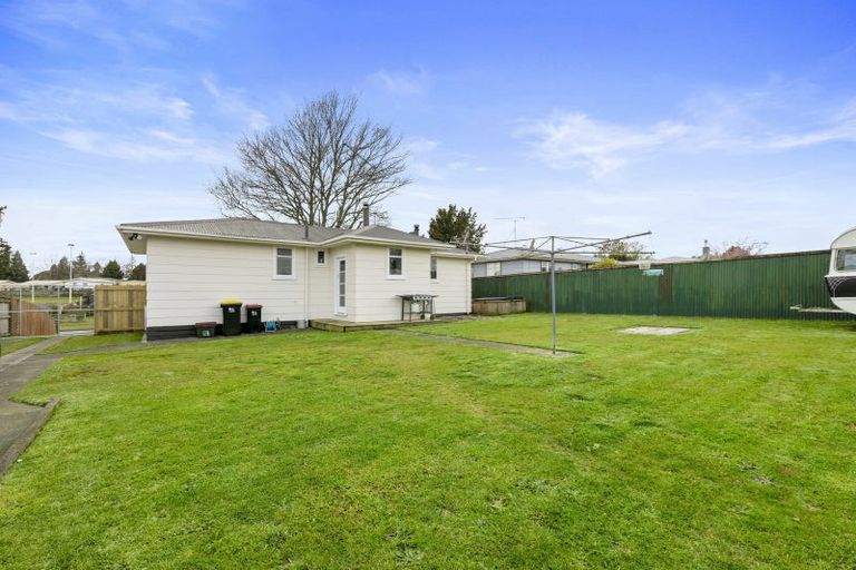 Photo of property in 271 Balmoral Drive, Tokoroa, 3420