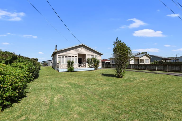 Photo of property in 18 Farmer Road, Waitoa, 3310