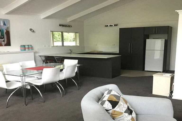 Photo of property in 7 Atkinson Road, Hurworth, New Plymouth, 4371