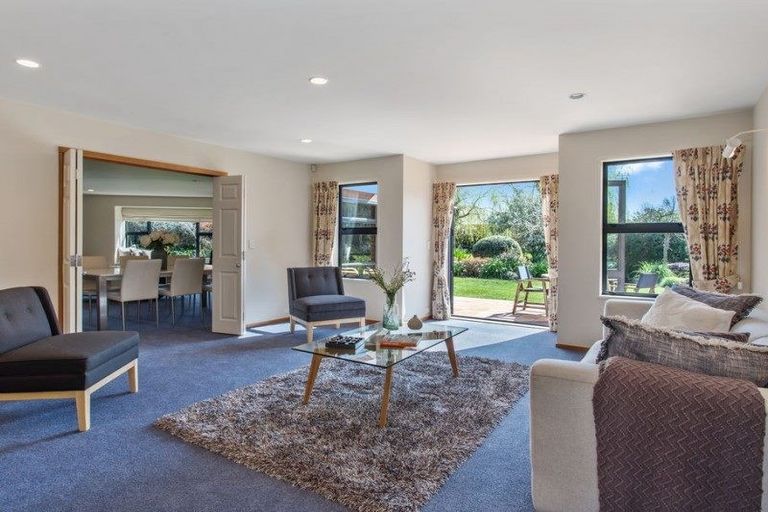 Photo of property in 11 Cedar Place, Amberley, 7410