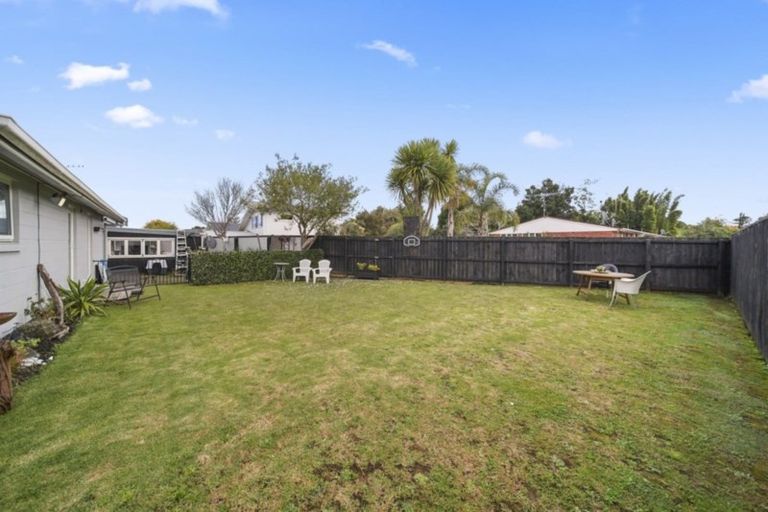 Photo of property in 1/27 Browns Avenue, Pakuranga, Auckland, 2010