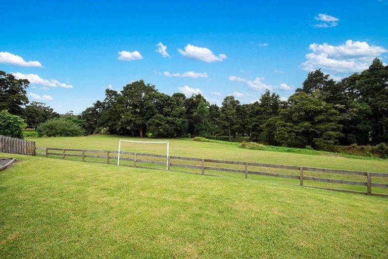 Photo of property in 14 Daviot Place, Te Kamo, Whangarei, 0112