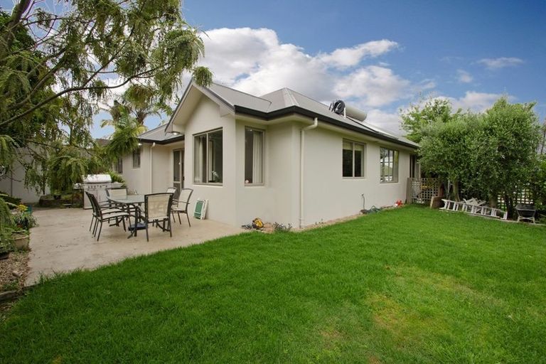 Photo of property in 52 Honeysuckle Lane, Ohauiti, Tauranga, 3112