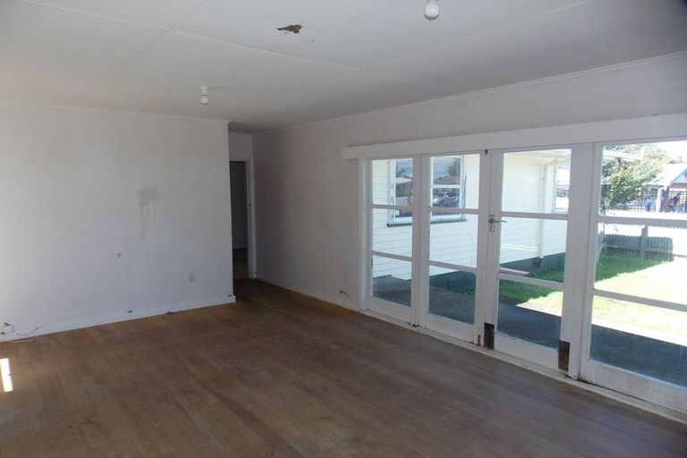 Photo of property in 3 Clifton Street, Bulls, 4818