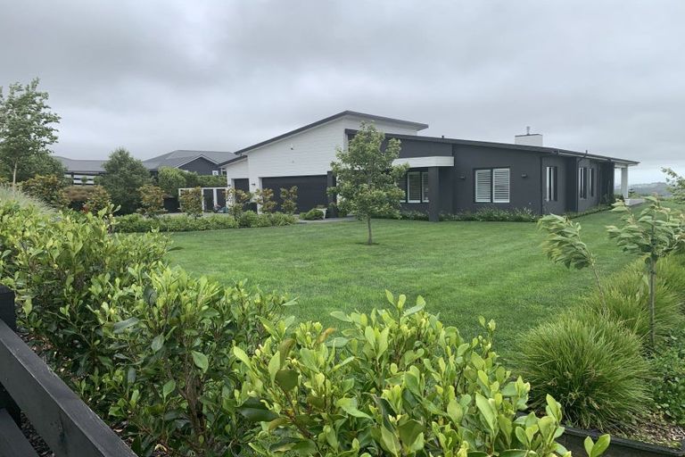 Photo of property in 19 Lawrence Carter Drive, Bombay, 2675