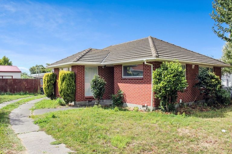 Photo of property in 3 Lochee Road, Upper Riccarton, Christchurch, 8041