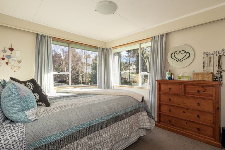 Photo of property in 54 Peel Street, Geraldine, 7930