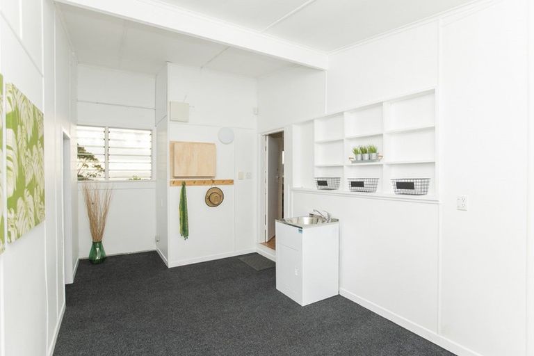 Photo of property in 74 Gaddums Hill Road, Outer Kaiti, Gisborne, 4010