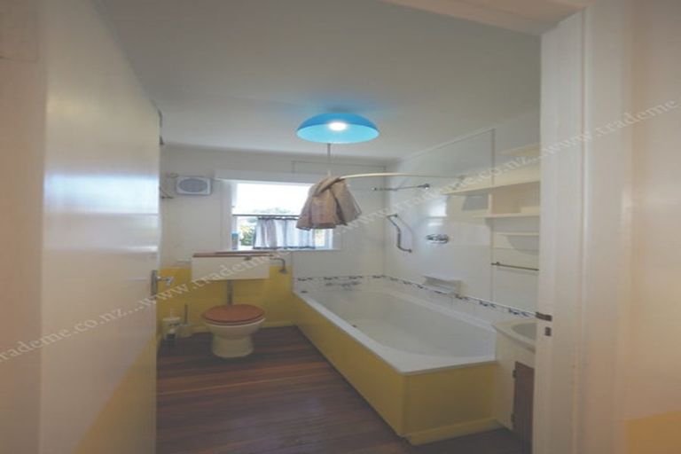 Photo of property in 25 Moir Street, Mount Victoria, Wellington, 6011