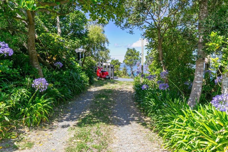 Photo of property in 102a Homebush Road, Khandallah, Wellington, 6035