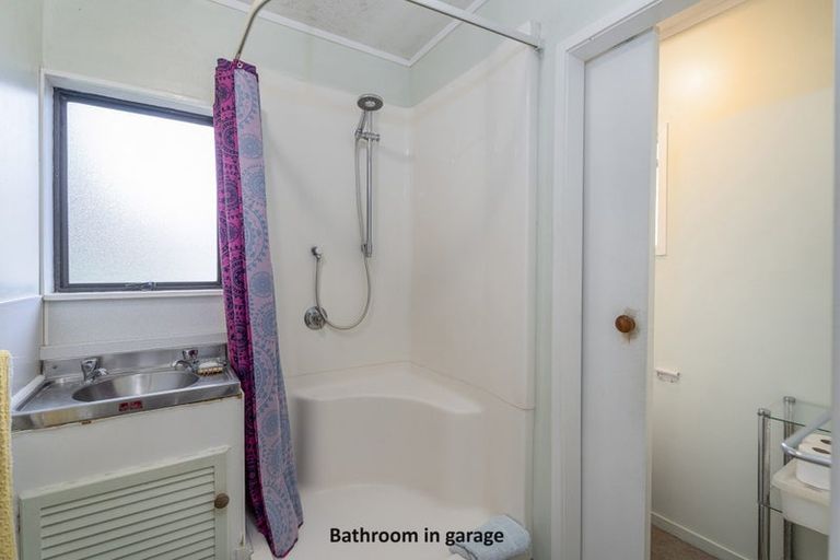 Photo of property in 5 Ocean Beach Road, Tairua, 3508