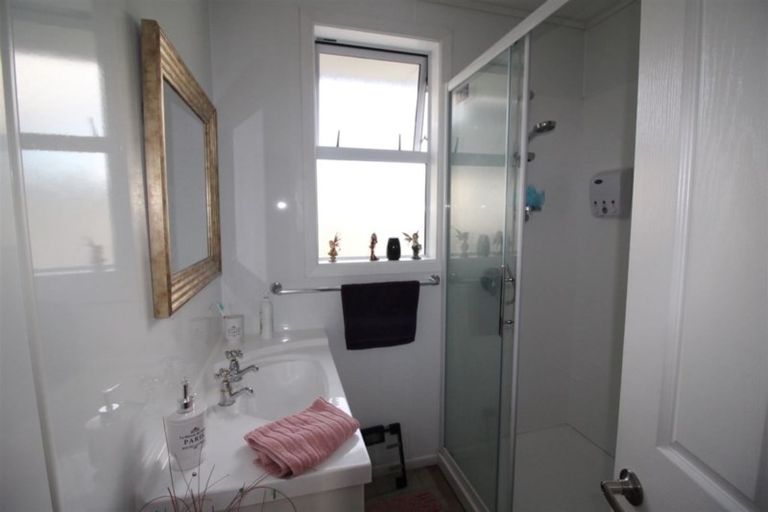 Photo of property in 24 Thompson Street, Tokoroa, 3420