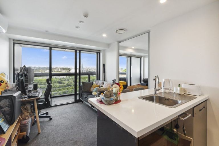 Photo of property in 1306/8 Lakewood Court, Manukau, Auckland, 2104