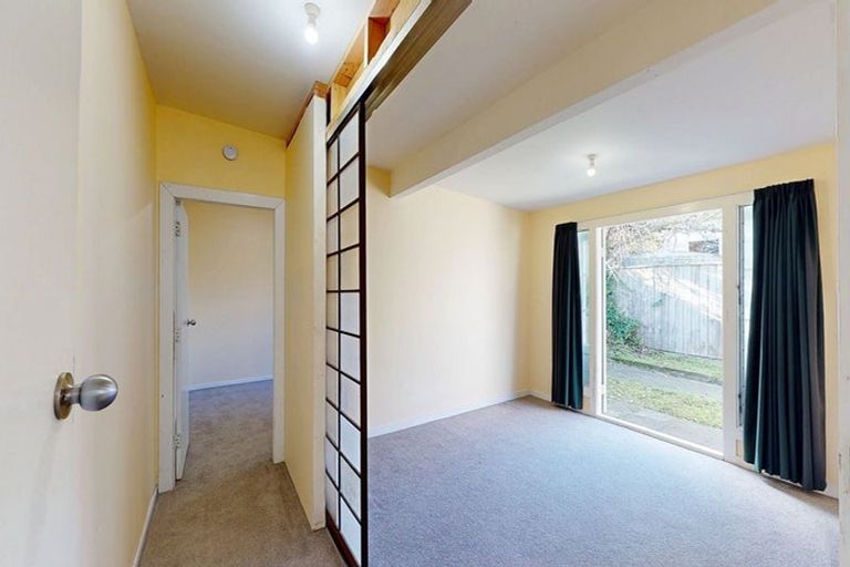 Photo of property in 23 Wilson Street, Newtown, Wellington, 6021