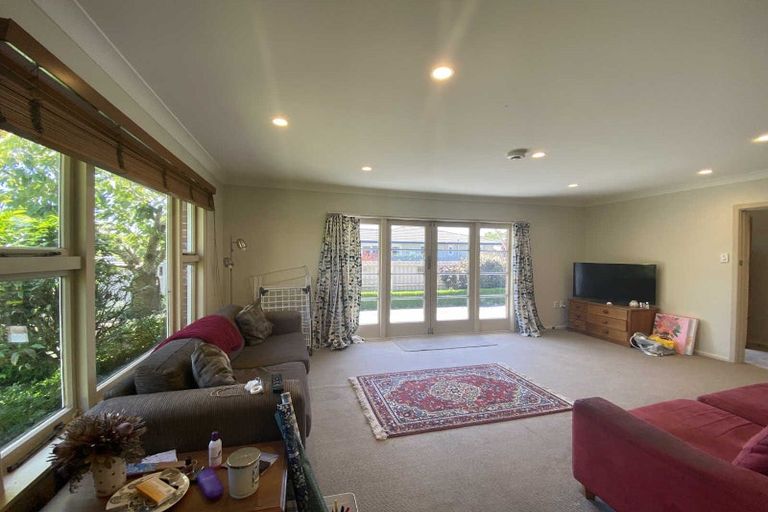 Photo of property in 120 Watford Street, Strowan, Christchurch, 8052