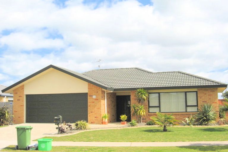 Photo of property in 22 Arabian Drive, Papamoa Beach, Papamoa, 3118