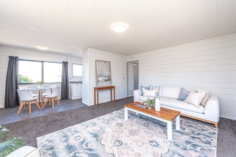 Photo of property in 110 Hinau Street, Castlecliff, Whanganui, 4501