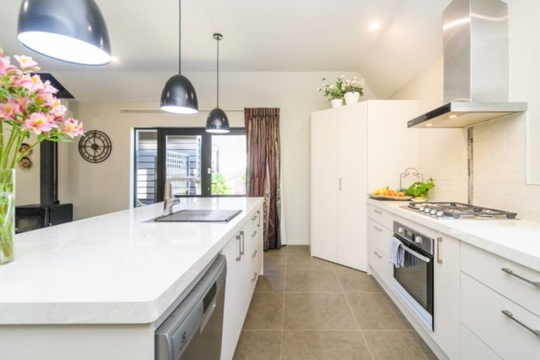Photo of property in 7 Butler Place, Fitzherbert, Palmerston North, 4410