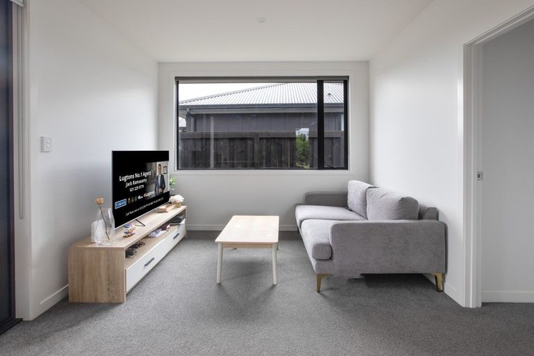 Photo of property in 2/38 Hinton Avenue, Forest Lake, Hamilton, 3200