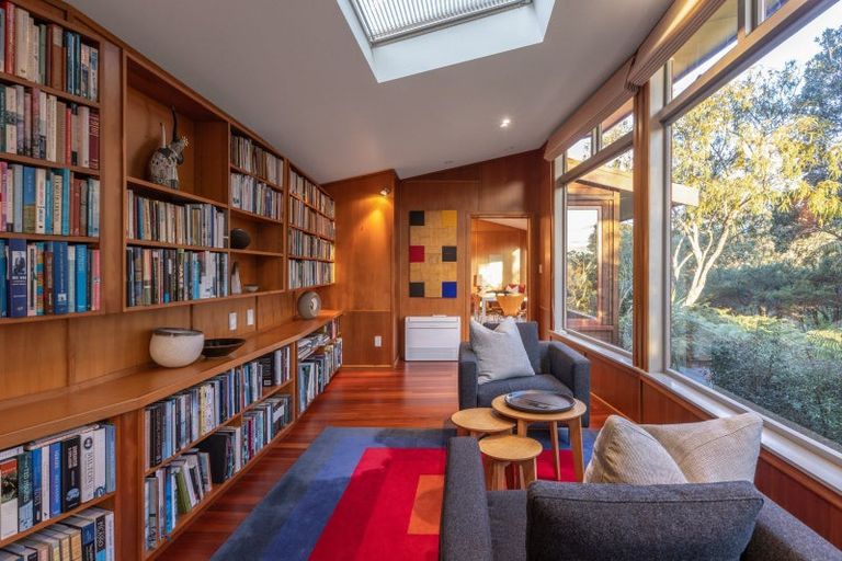 Photo of property in 68-70 Matakatia Parade, Matakatia, Whangaparaoa, 0930