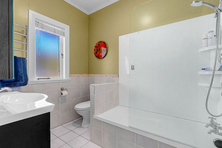 Photo of property in 956 Oneriri Road, Kaiwaka, 0573