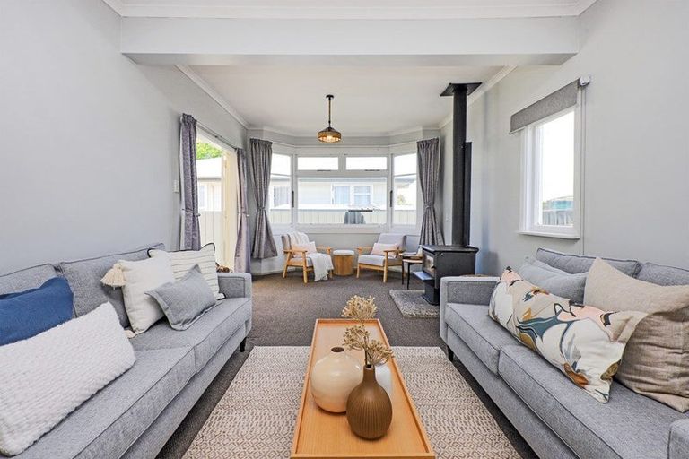 Photo of property in 1019a Reka Street, Akina, Hastings, 4122