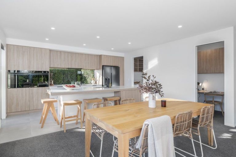 Photo of property in 2 Quarters Place, Halswell, Christchurch, 8025