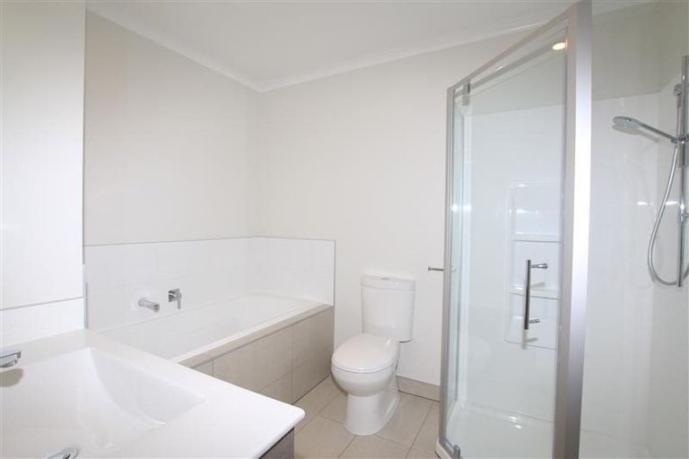 Photo of property in 3 Spotted Dove Road, Hobsonville, Auckland, 0616