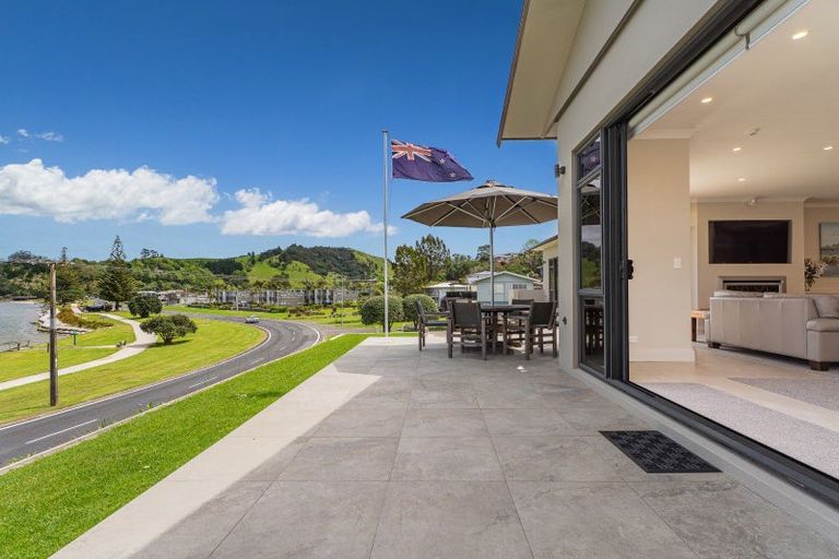 Photo of property in 182 Buffalo Beach Sh25 Road, Whitianga, 3510