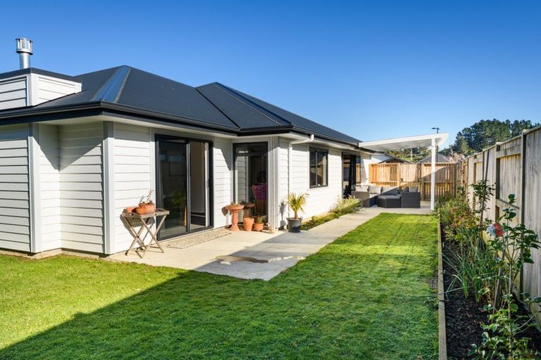 Photo of property in 5 Monarch Drive, Ashhurst, 4810